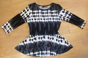 DUNIA Black White Shibori Tie Dye Peplum Lagenlook Rayon Stretch Tunic Top M